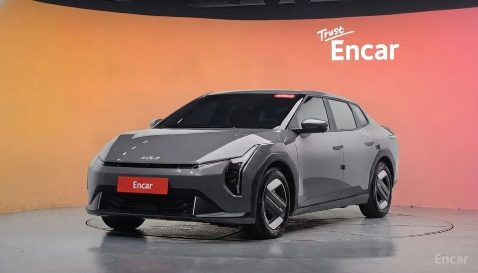 Kia EV4