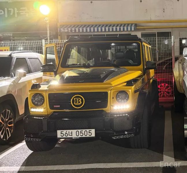 Mercedes-Benz G-Class