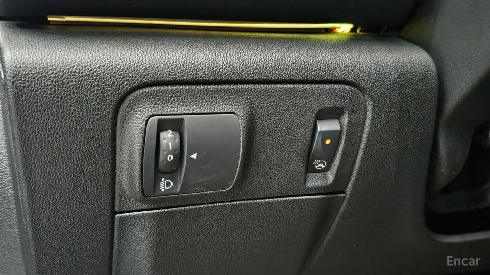 Renault-KoreaSamsung SM6