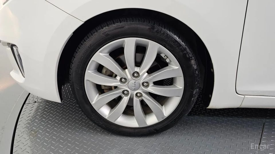 Kia Carens