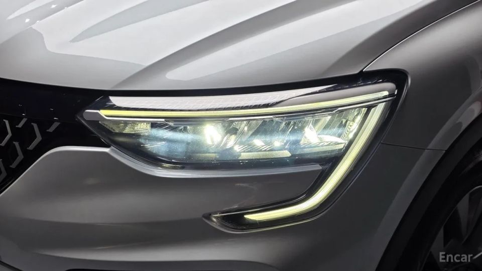Renault-KoreaSamsung Arkana