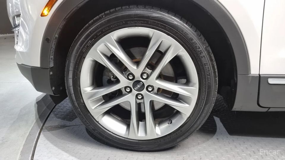 Lincoln MKC