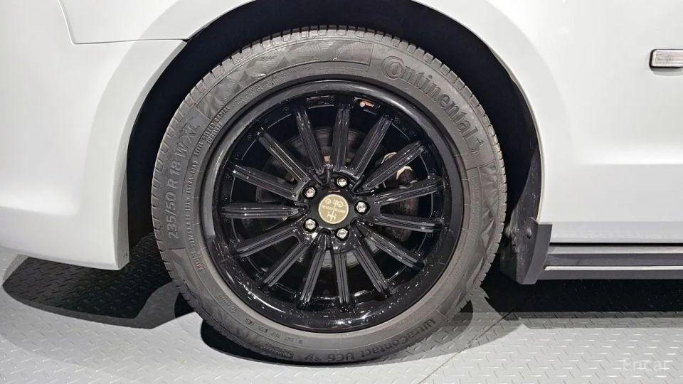 Mitsuoka Galue