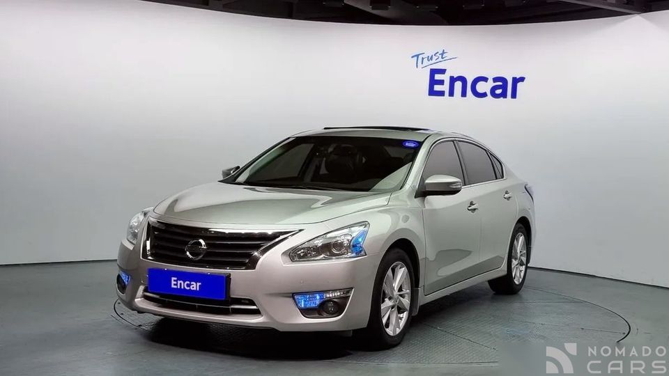 Nissan altima