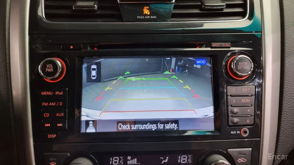 Nissan altima
