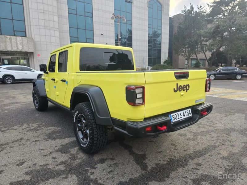 Jeep gladiator