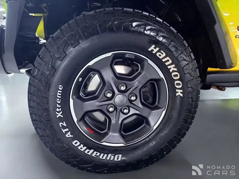 Jeep gladiator
