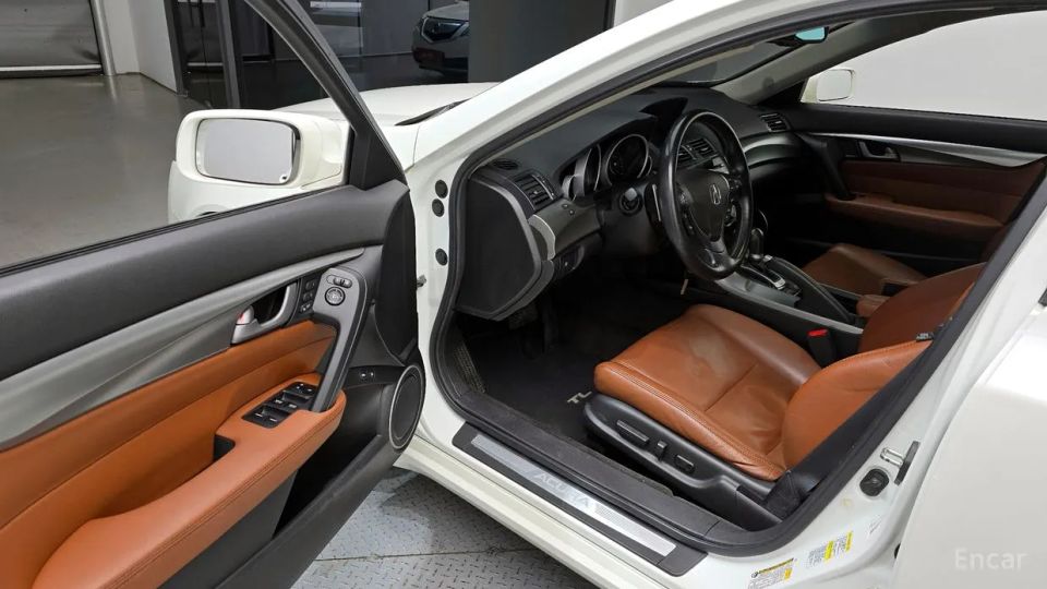 Acura TL