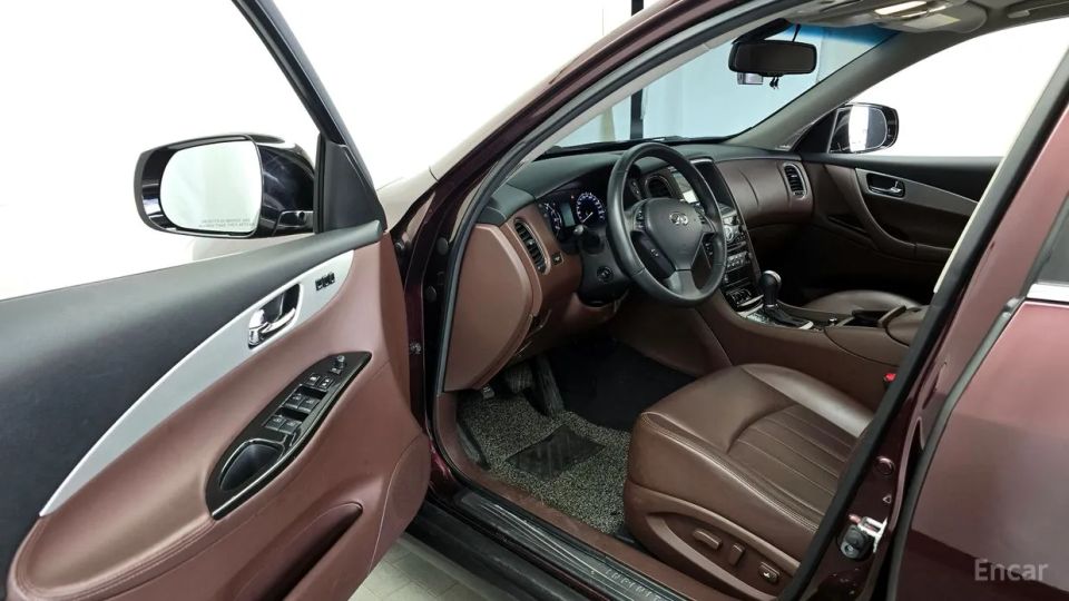Infiniti QX50