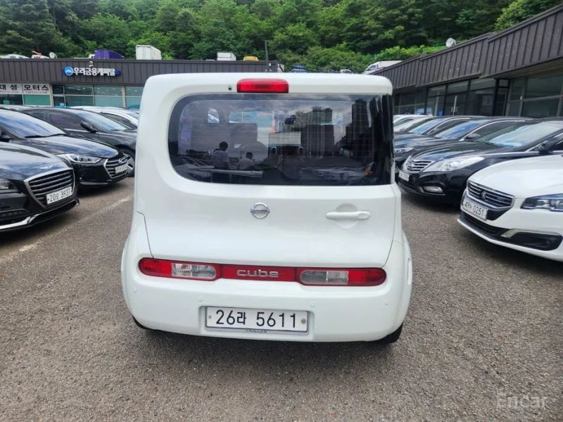 Nissan Cube