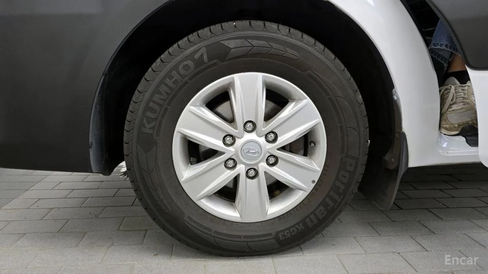 Hyundai Solati