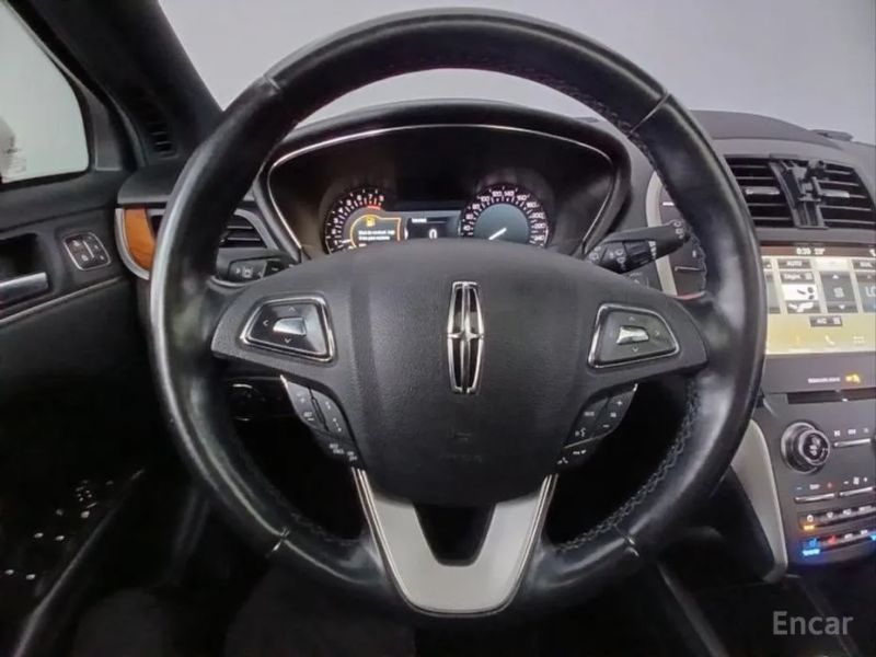 Lincoln MKC