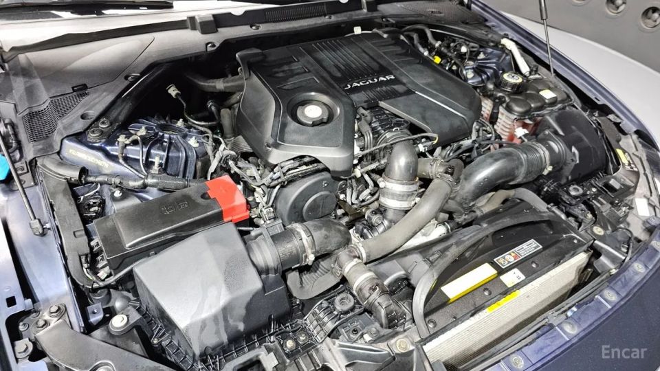 Jaguar xf