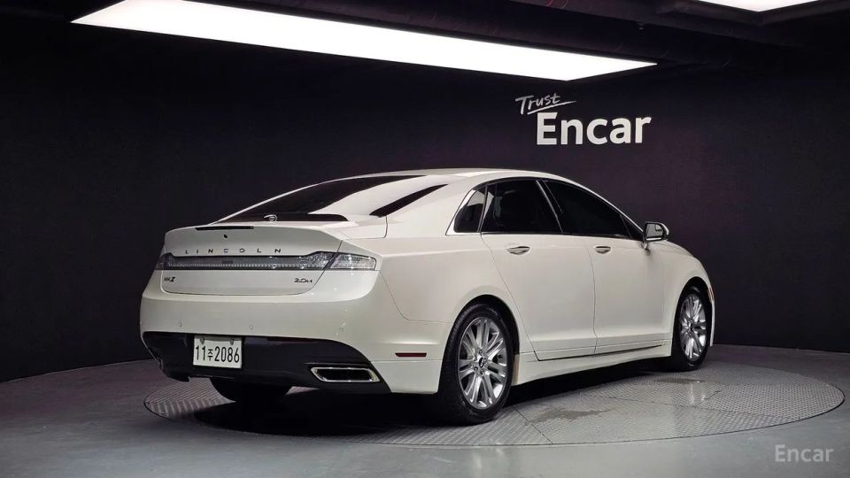 Lincoln MKZ
