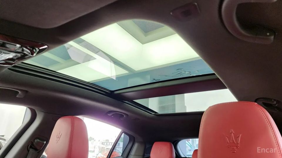 Maserati Grecale
