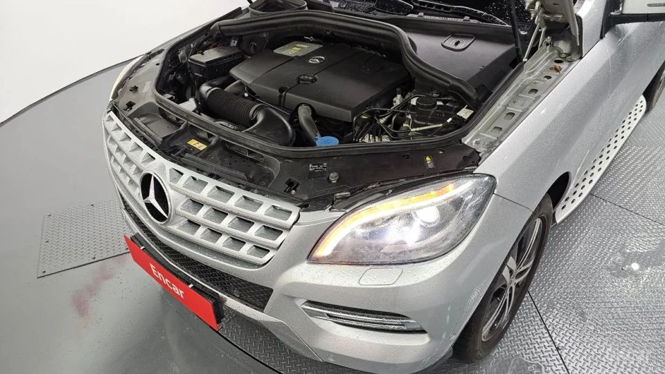 Mercedes-Benz M-class