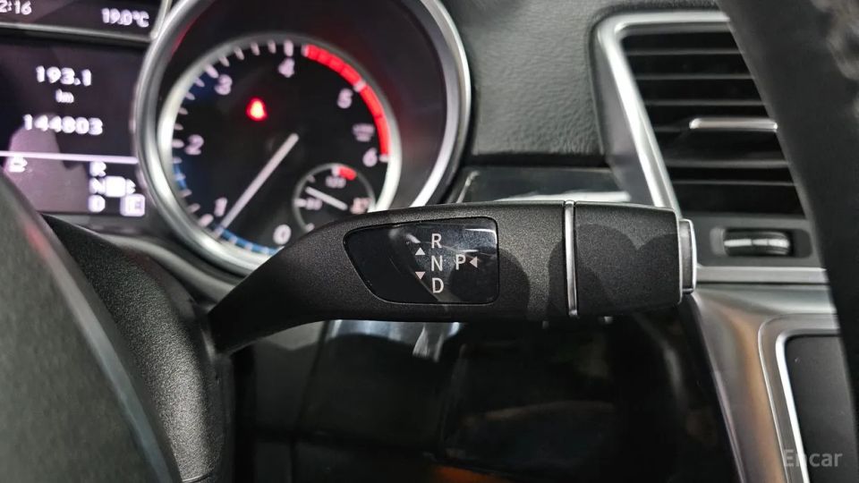 Mercedes-Benz M-class