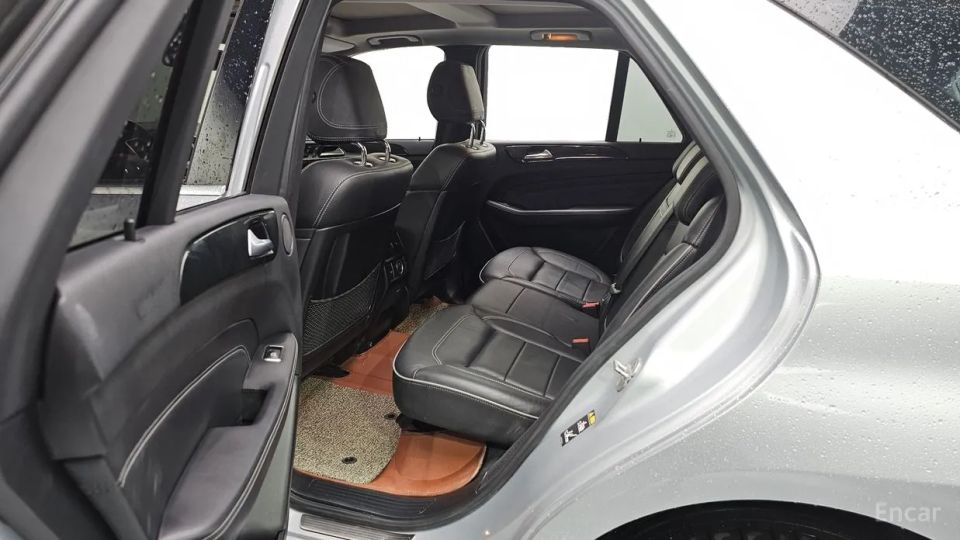 Mercedes-Benz M-class