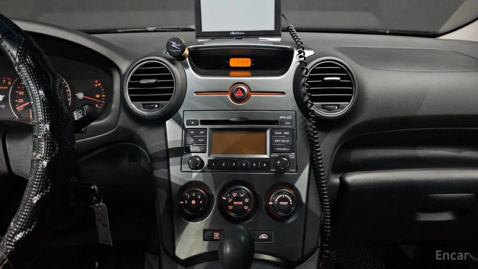 Kia Carens