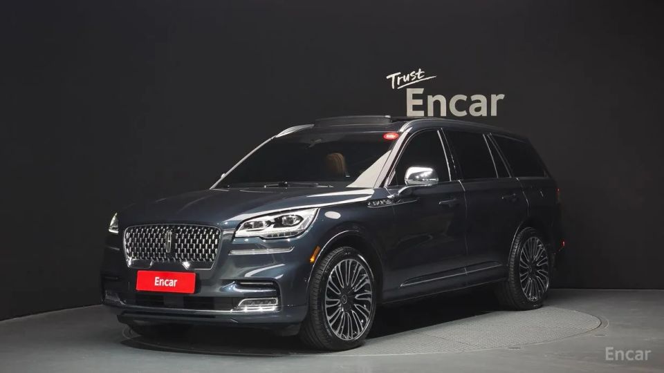 Lincoln Aviator