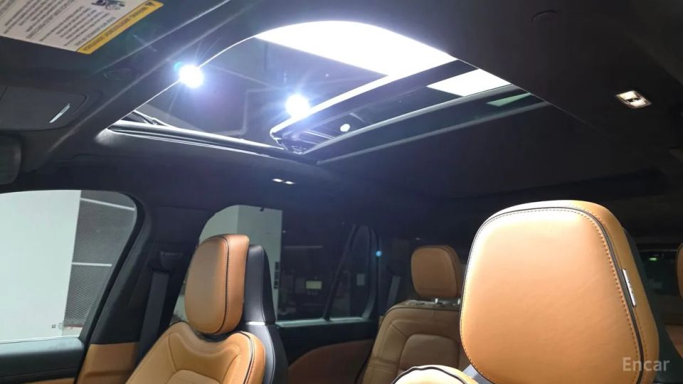 Lincoln Aviator