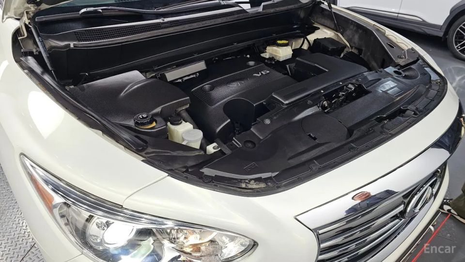 Infiniti JX