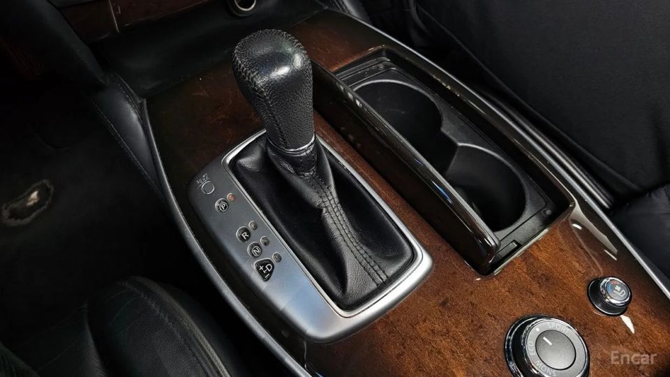 Infiniti JX