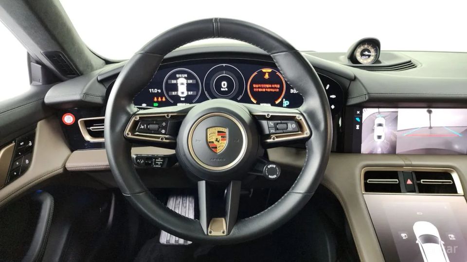Porsche Taycan