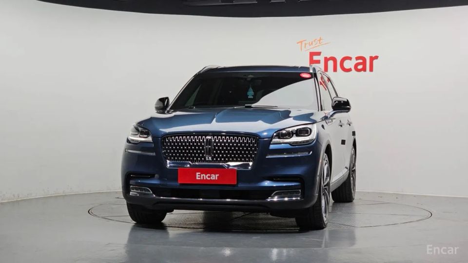 Lincoln Aviator