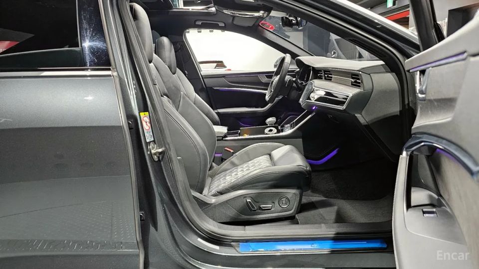 Audi S6