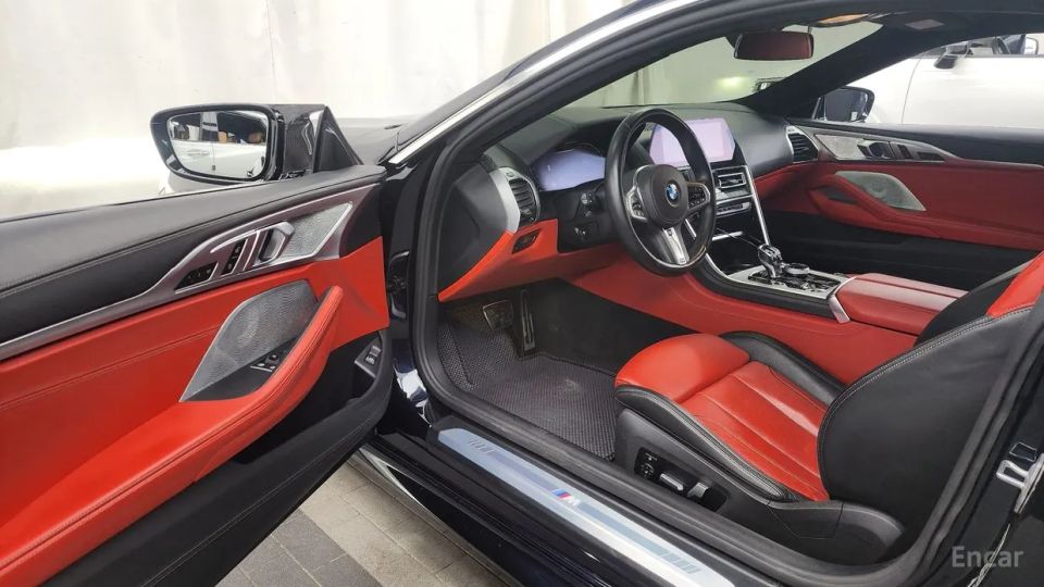 BMW 8-series