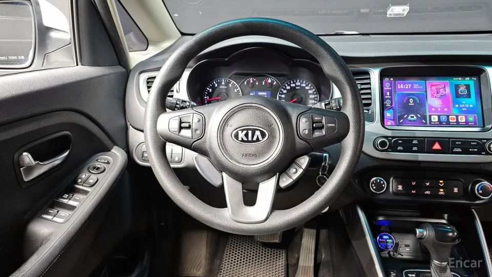 Kia Carens
