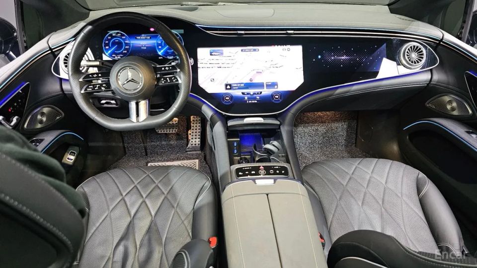 Mercedes-Benz EQS