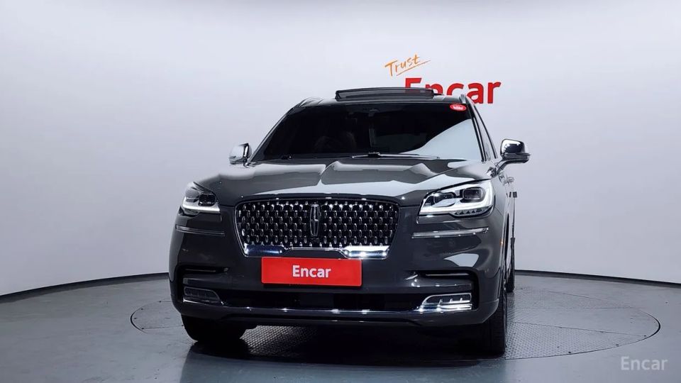 Lincoln Aviator