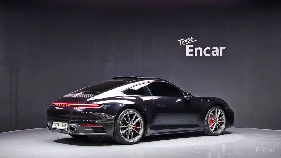 Porsche 911
