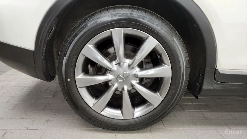 Infiniti EX