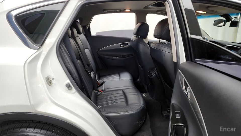 Infiniti EX