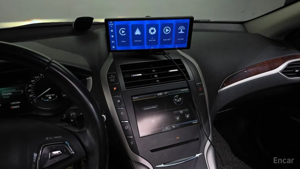 Lincoln MKZ