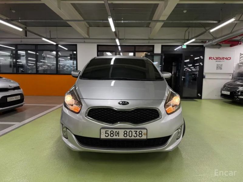 Kia Carens