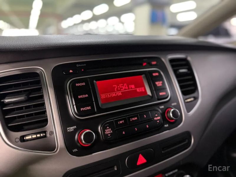 Kia Carens