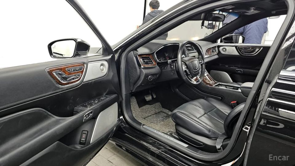 Lincoln Continental