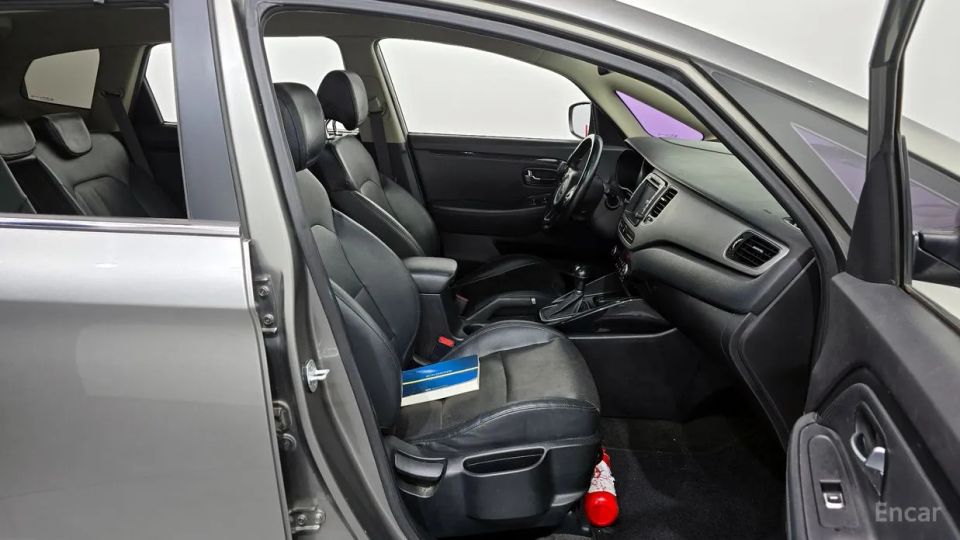 Kia Carens