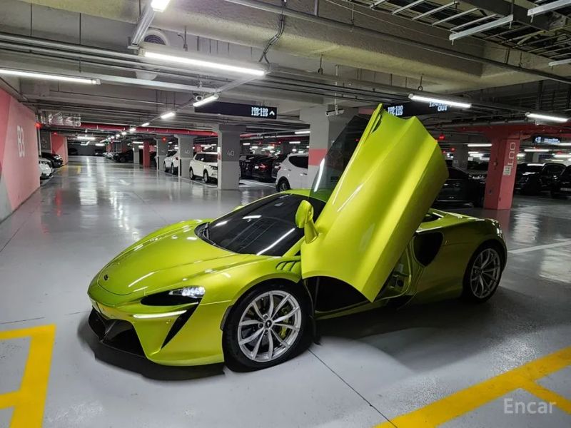 Mclaren Artura