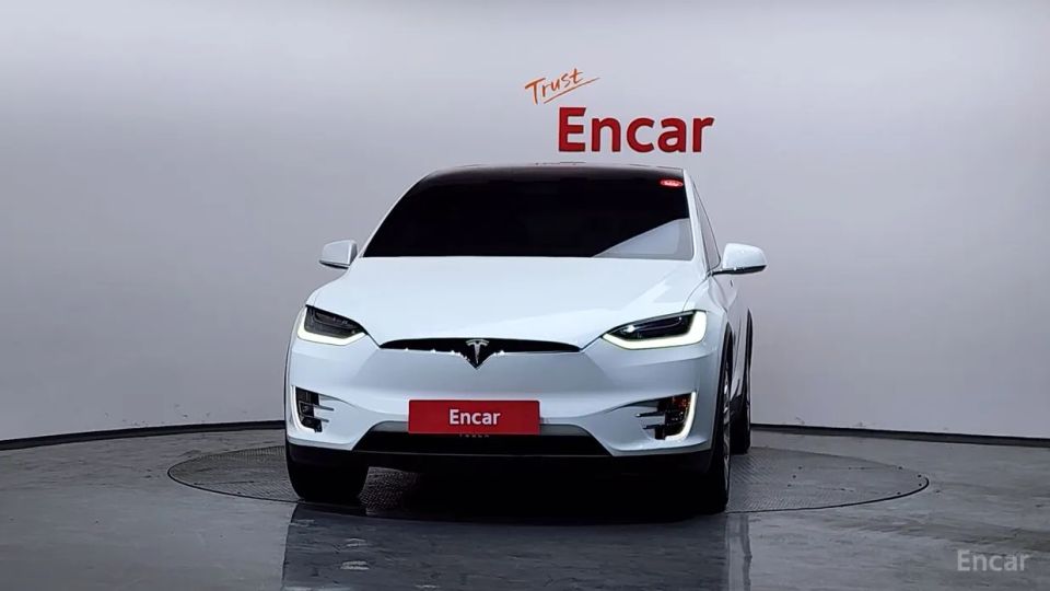 Tesla model-x
