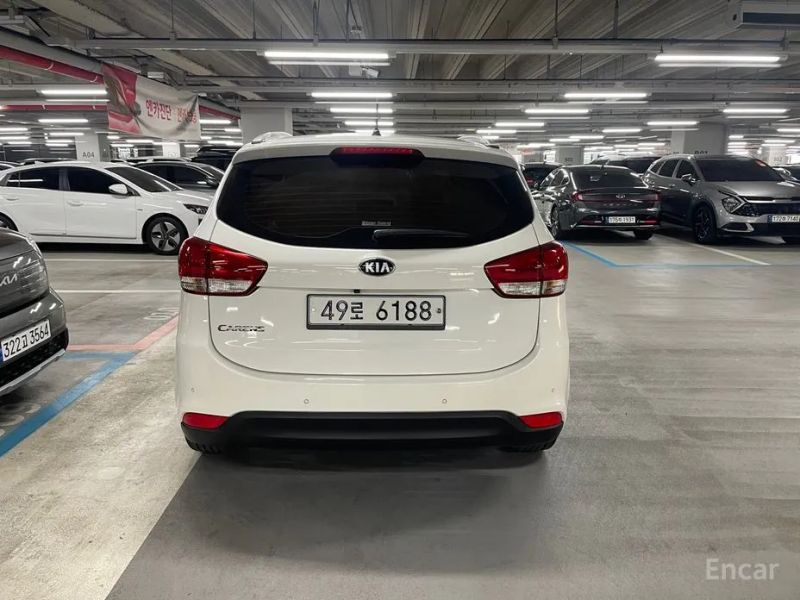 Kia Carens
