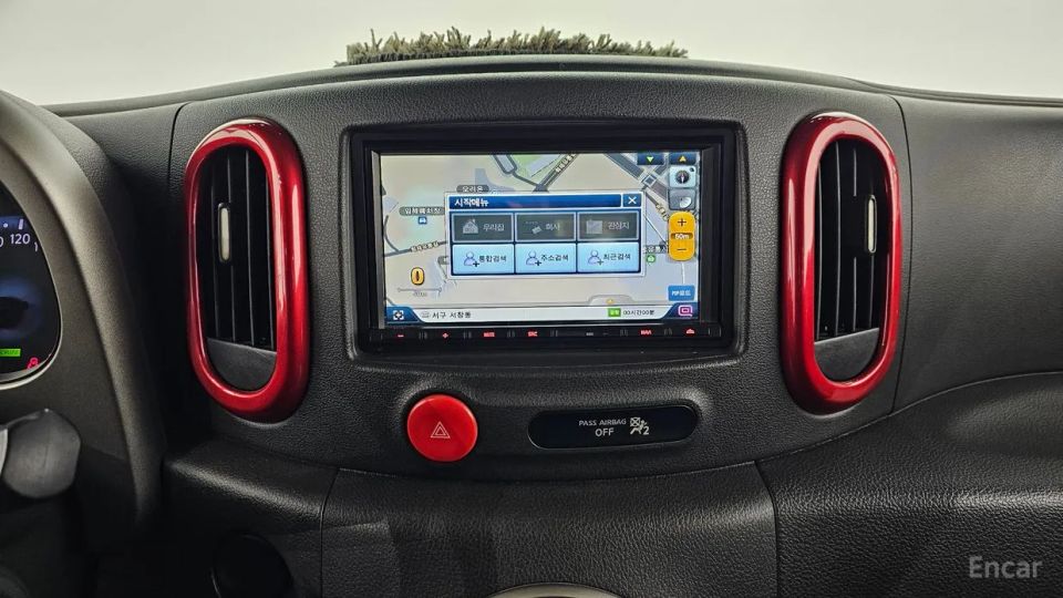 Nissan Cube