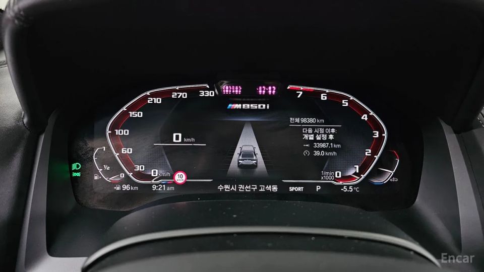 BMW 8-series