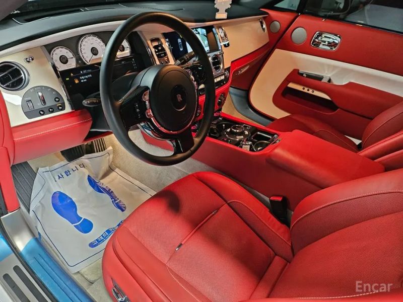 Rolls-Royce Dawn