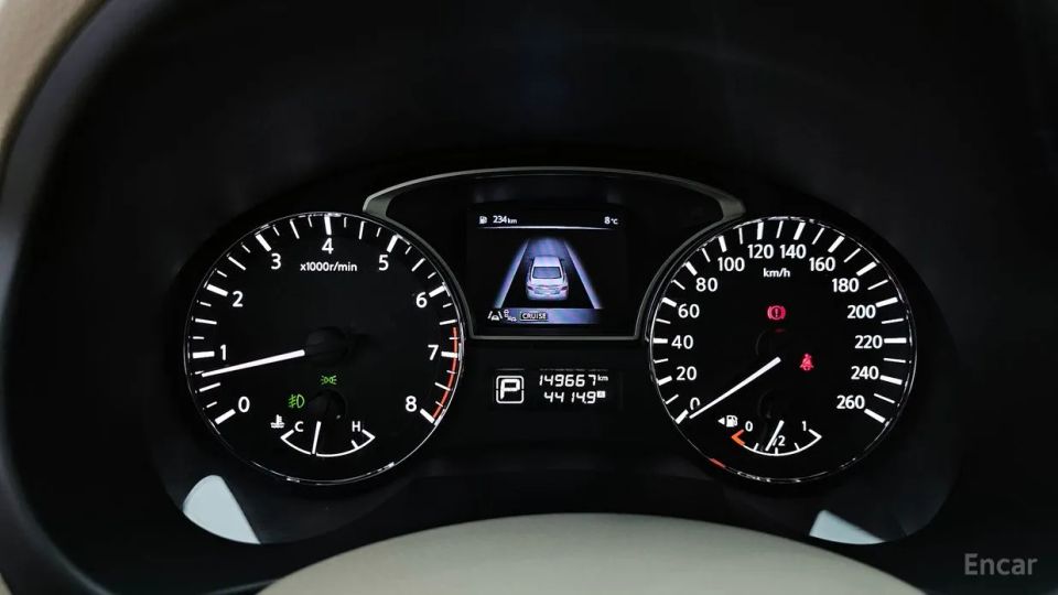 Nissan altima