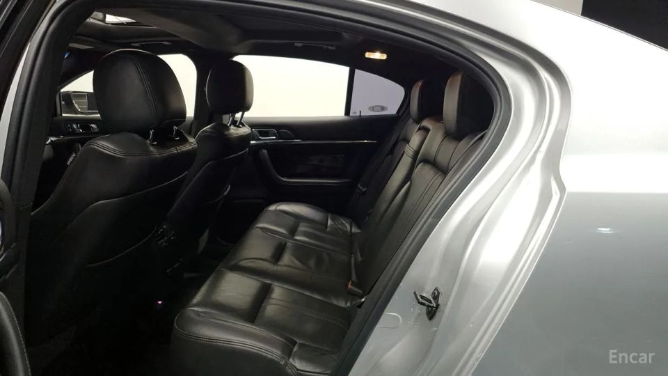 Lincoln MKS